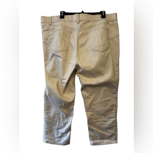 Arna York Collection Cropped Jeans 22W - Picture 3 of 7